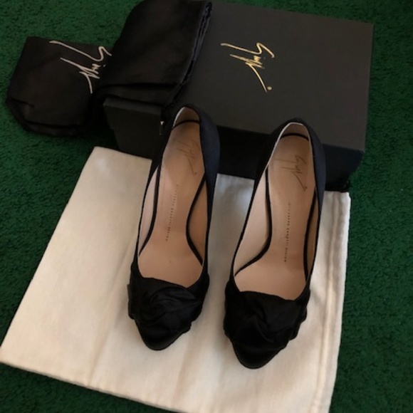 GIUSEPPE ZANOTTI SATIN PUMPS SIZE  39 - Picture 3 of 5
